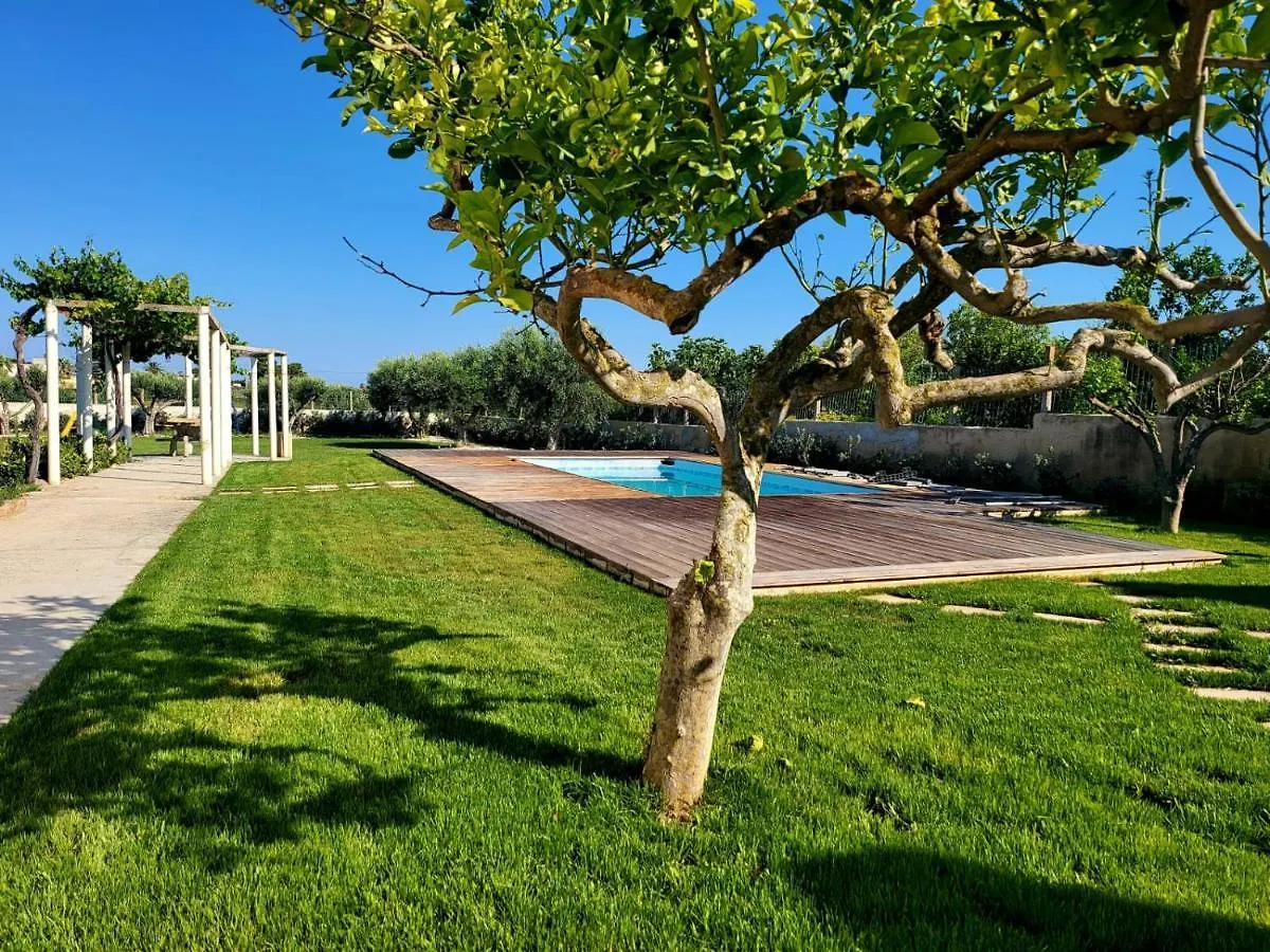 Villa Edo Marsala 0*,  Italia