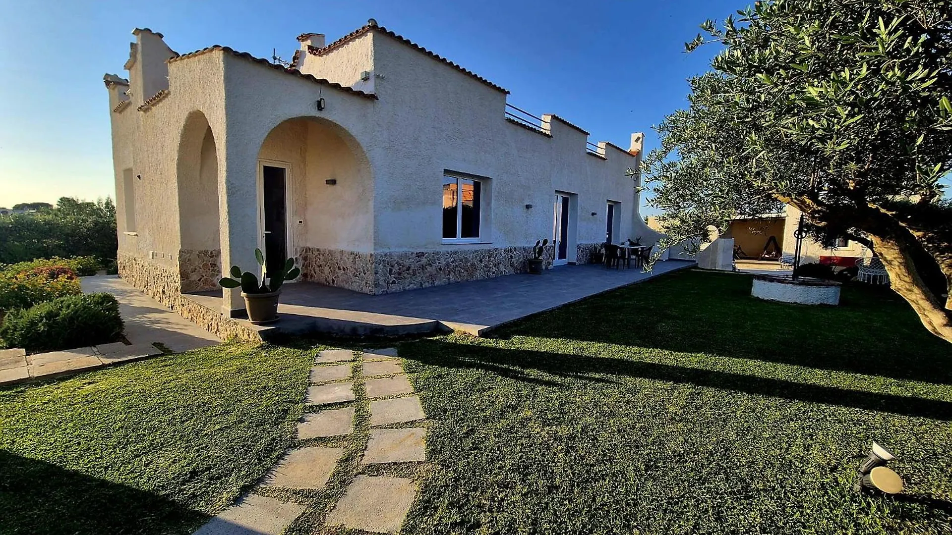 Villa Edo Marsala 0*,  Italia